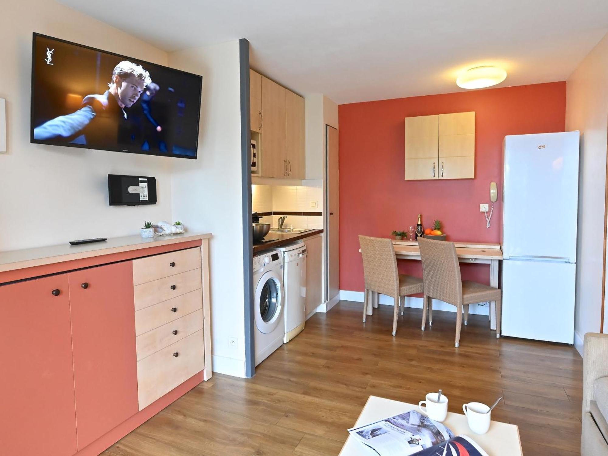 Apartment Village Cap Esterel - Le Village-81 By Interhome Сен-Рафаэль Экстерьер фото
