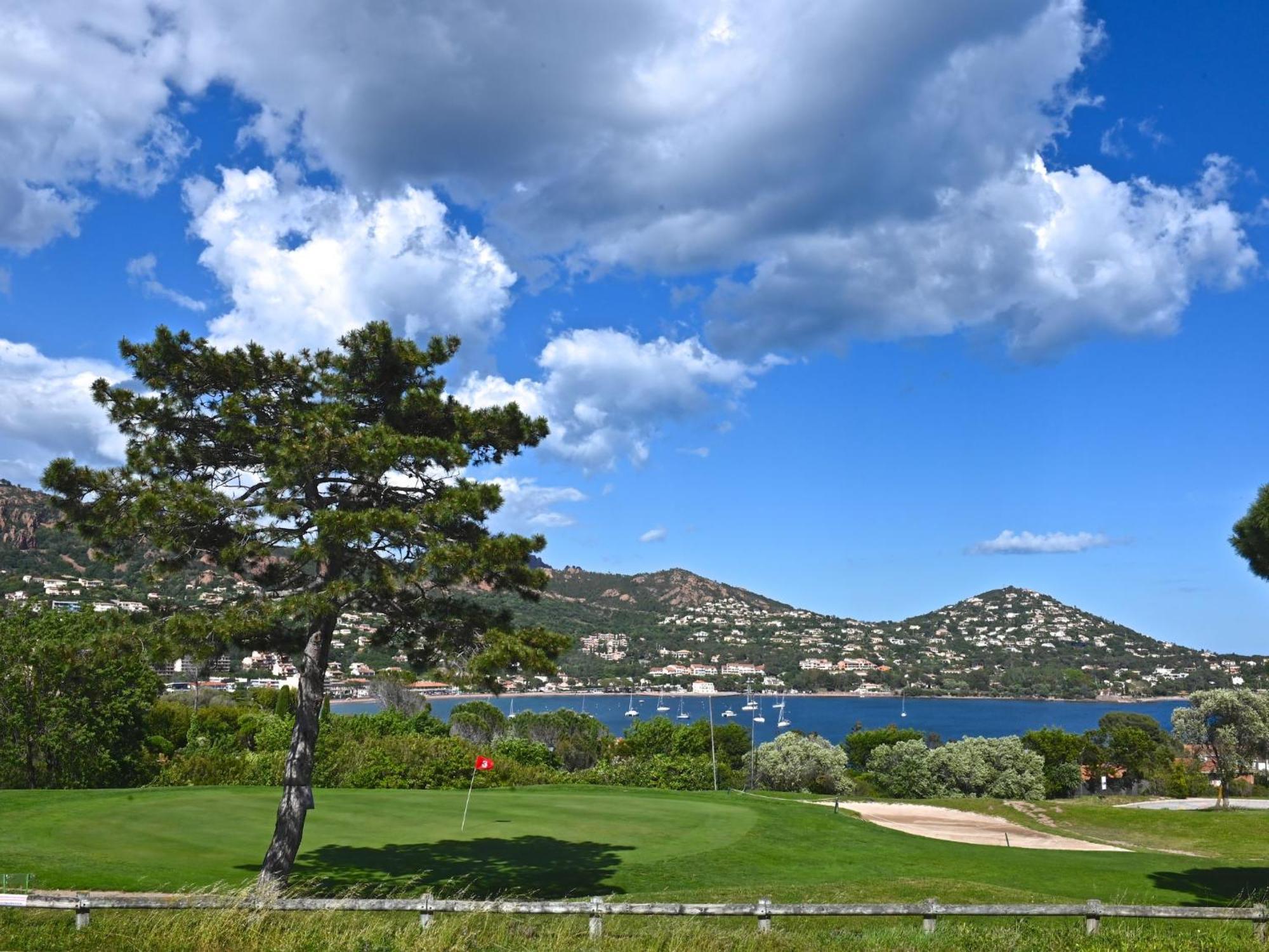 Apartment Village Cap Esterel - Le Village-81 By Interhome Сен-Рафаэль Экстерьер фото