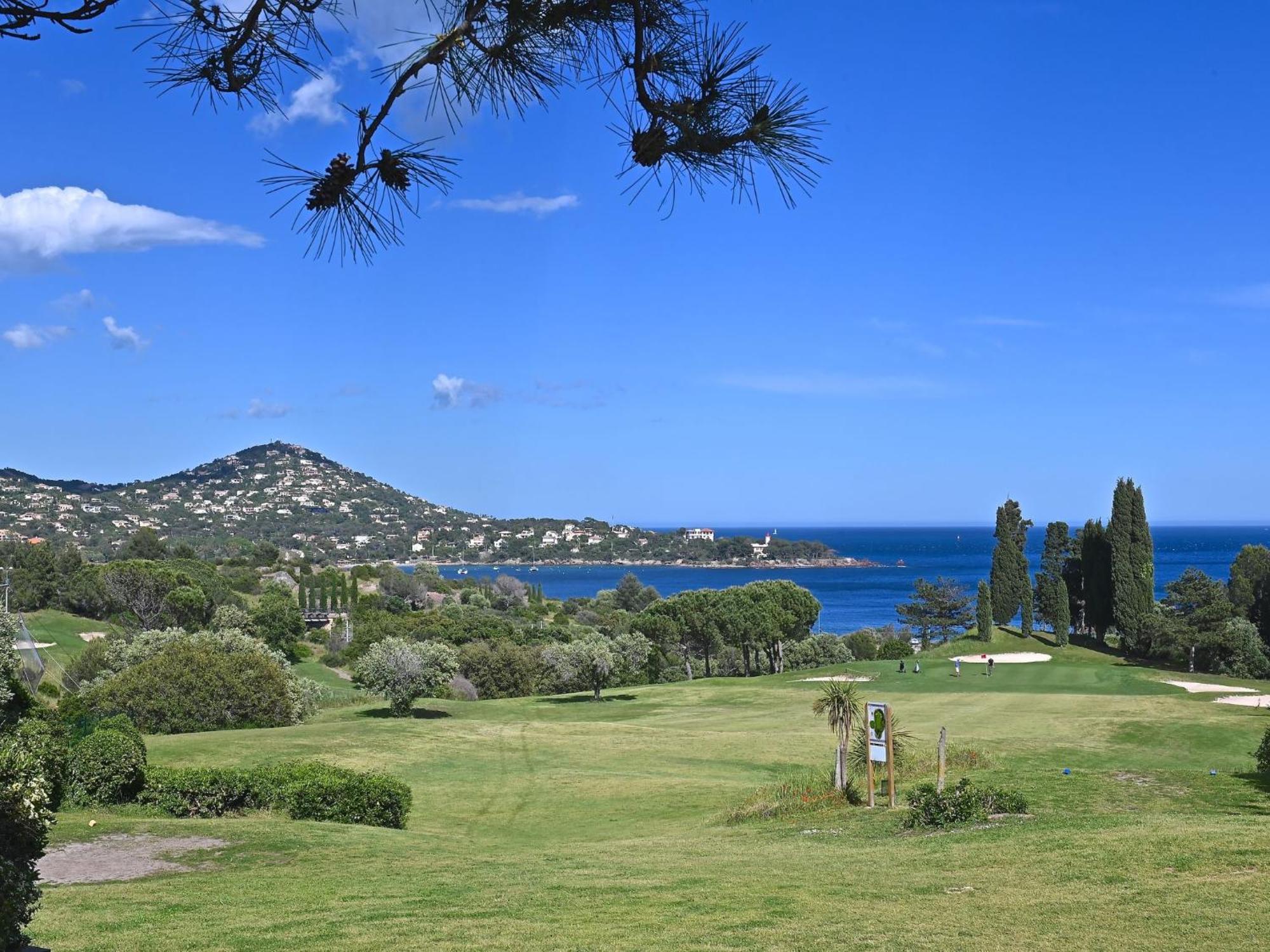 Apartment Village Cap Esterel - Le Village-81 By Interhome Сен-Рафаэль Экстерьер фото