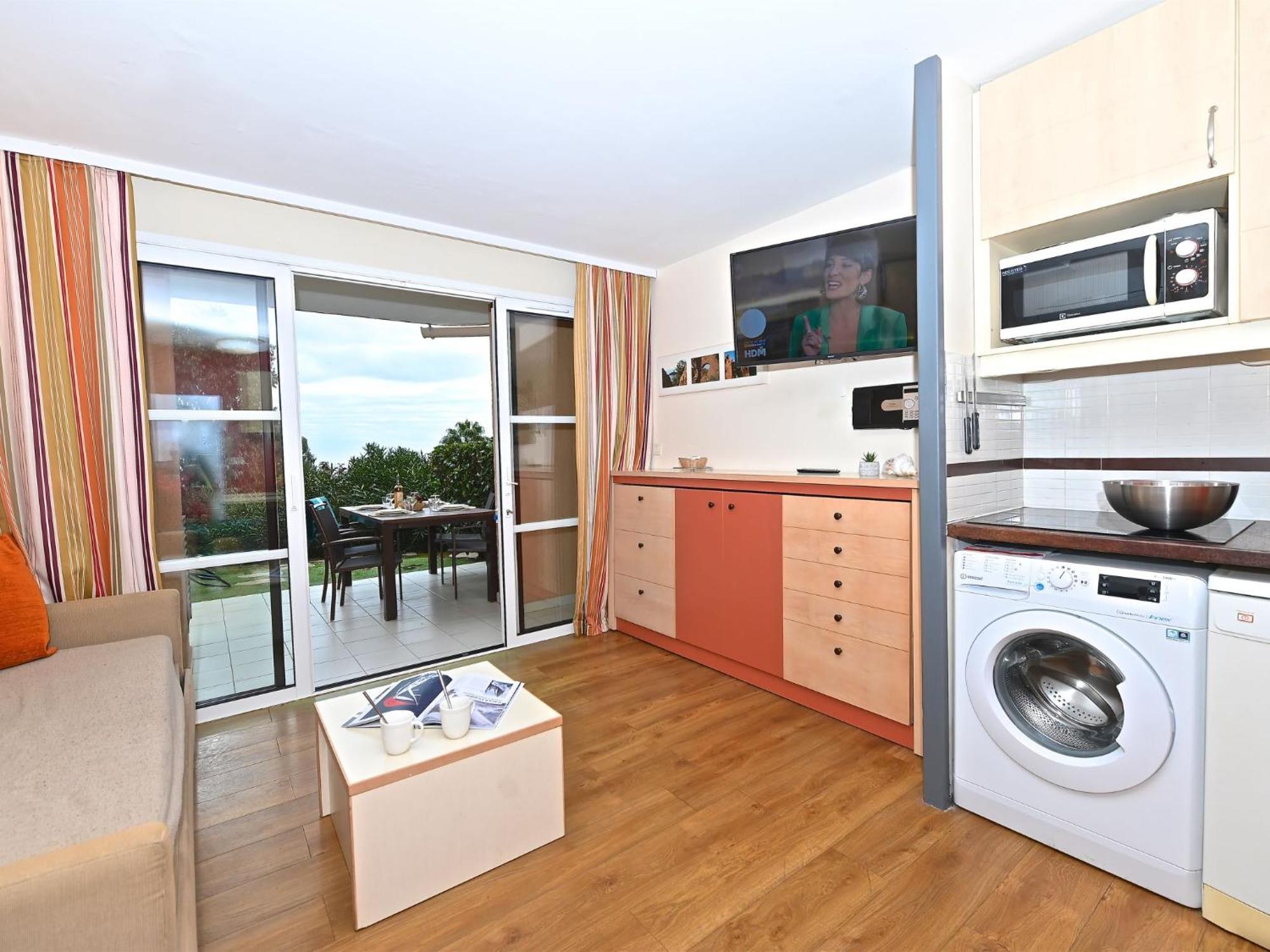 Apartment Village Cap Esterel - Le Village-81 By Interhome Сен-Рафаэль Экстерьер фото